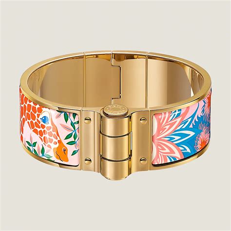 The Three Graces hinged bracelet 